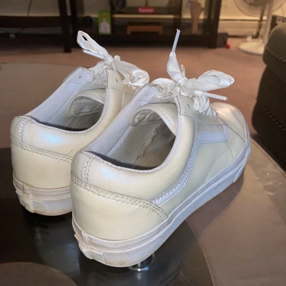 Old Skool Vans - Picture 2 of 3